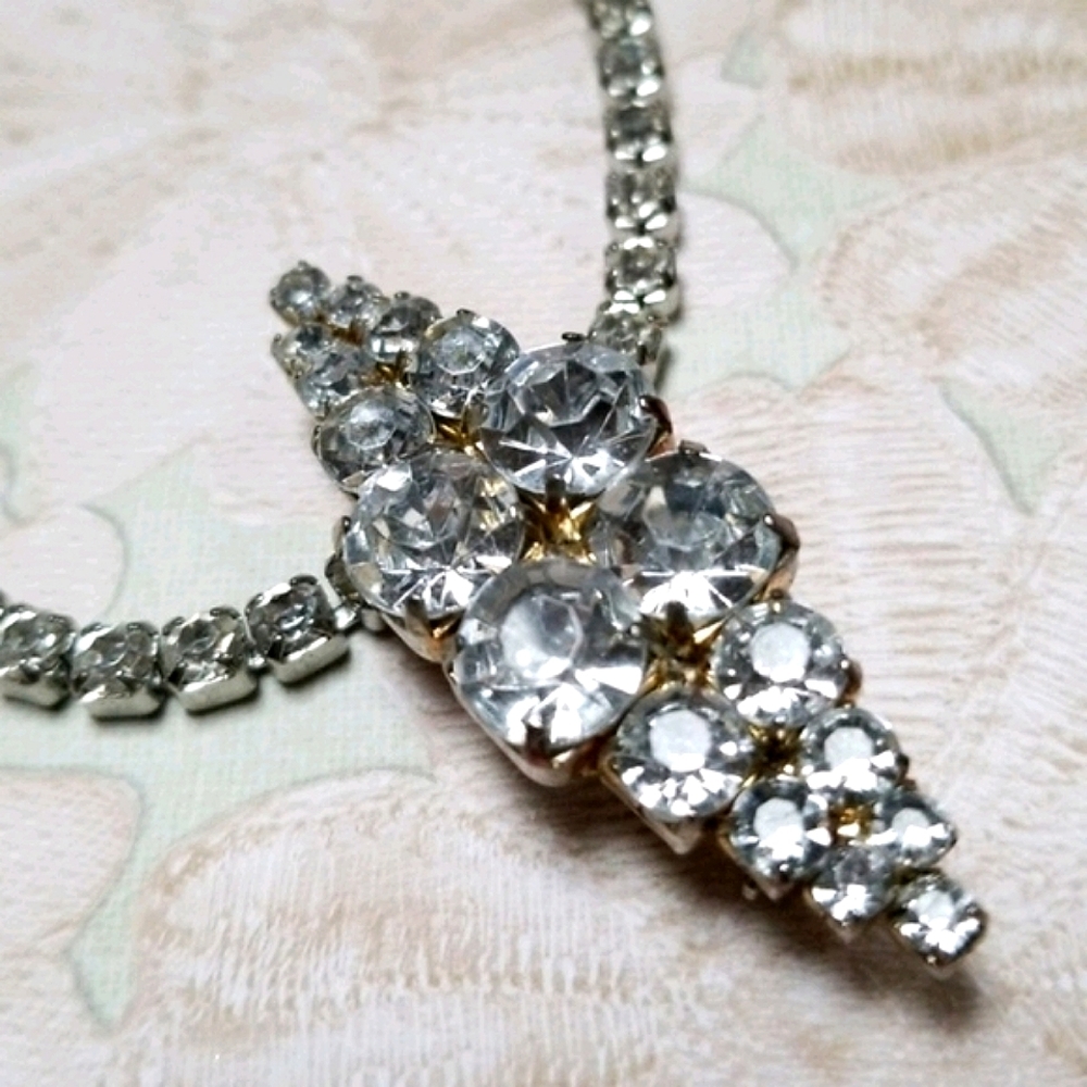 Vintage Rhinestone Brooch & Necklace Assemblage - Picture 8 of 13